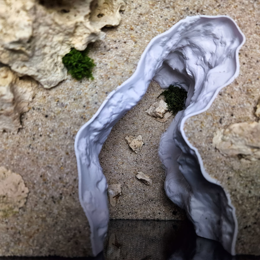 3D Cliff Cave Aquarium | Dual-Use Reptile and Fish Tank for Lizards, Geckos, Beetles, Betta, and Peacock Fish, with Deep and Shallow Water Areas, Perfect Gift for Home and Office